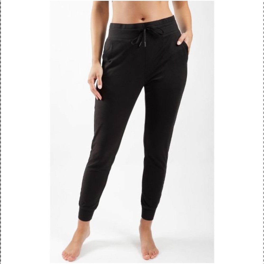 NWT 90 Degree By Reflex Heather Slim Jogger with Pockets - Heather Black